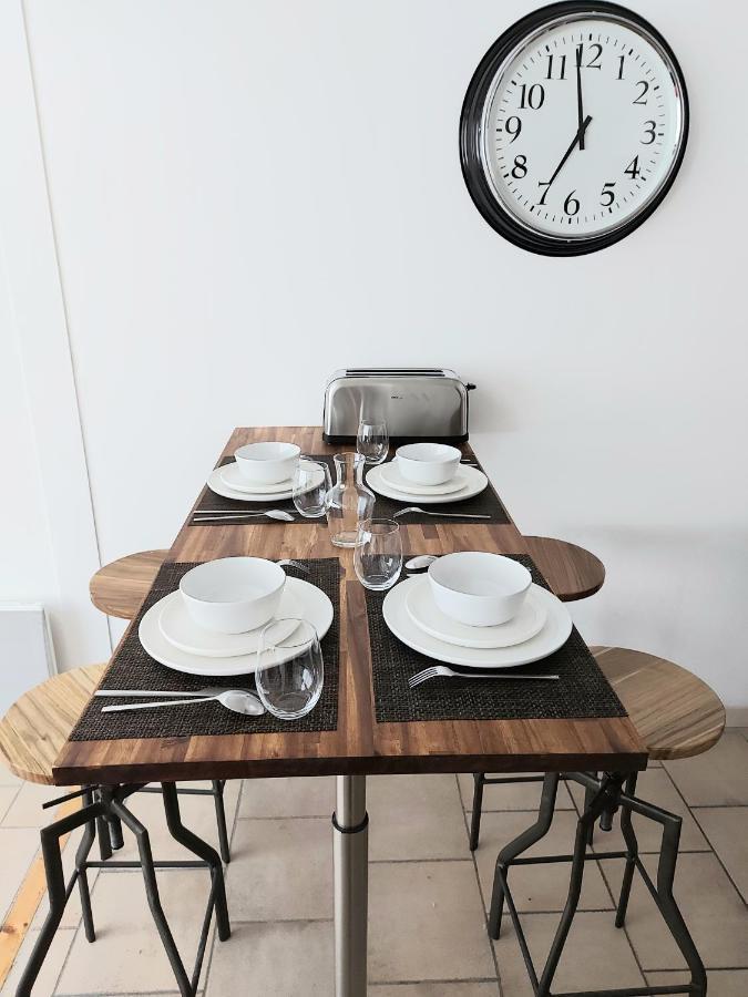 Appart Confort#1, Centre-Ville, Gare A Pieds Proche Commodites 모뵈주 외부 사진